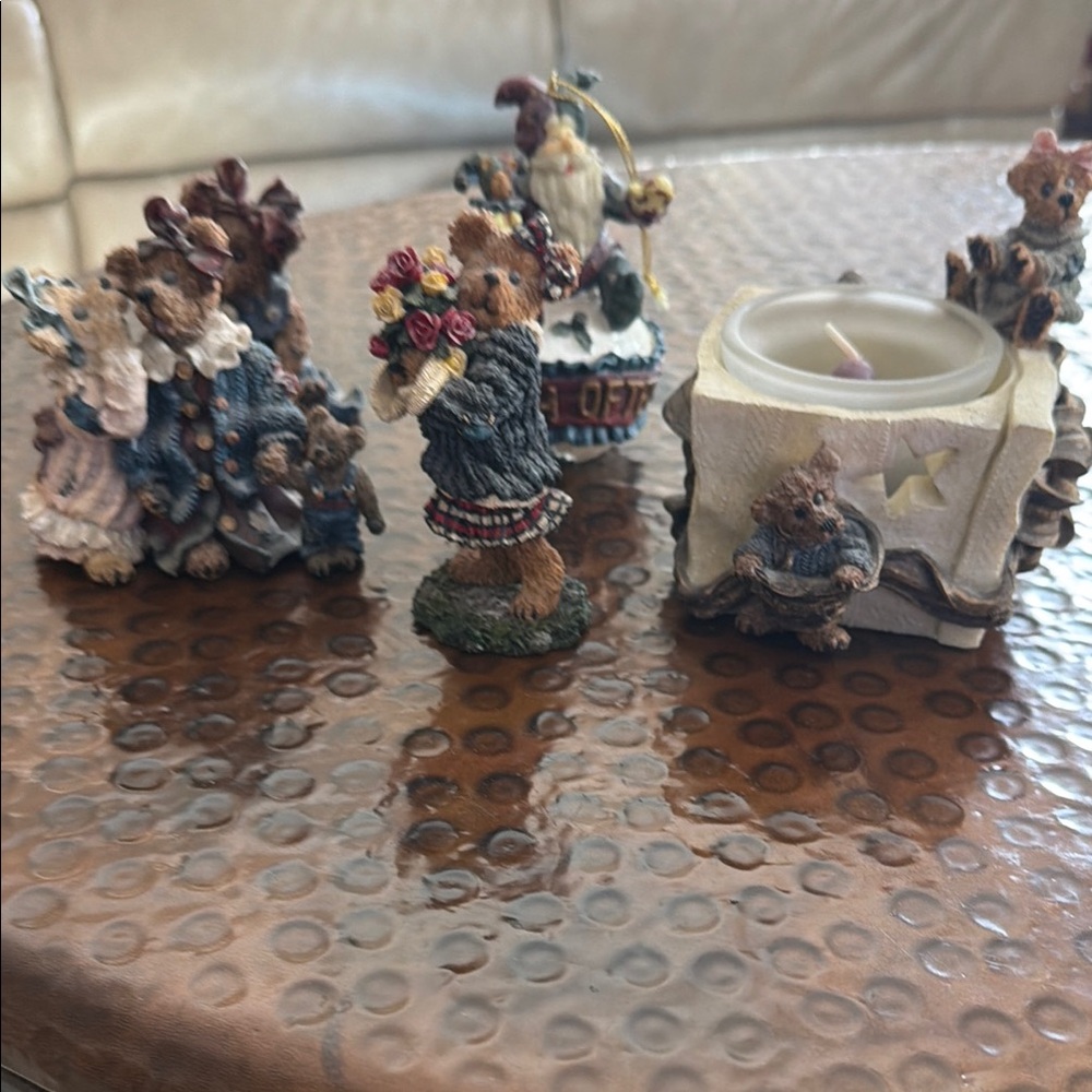 Boyd’s Bears and friends Hand-Painted Bear Figurines